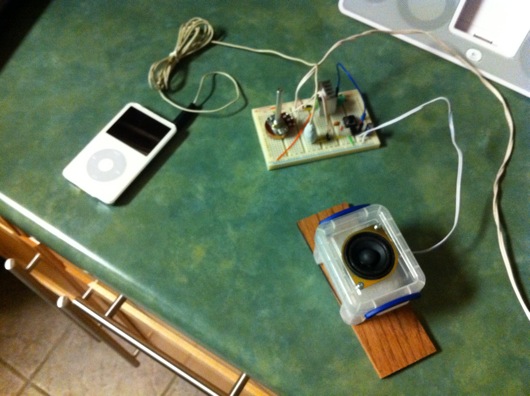 My First Amplifier Circuit: LM386 Easy Amp